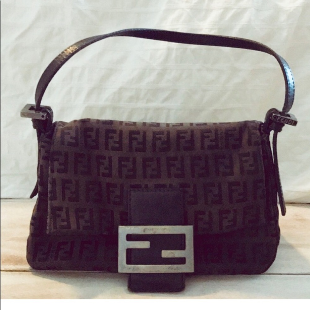 Small Black Fendi Purse